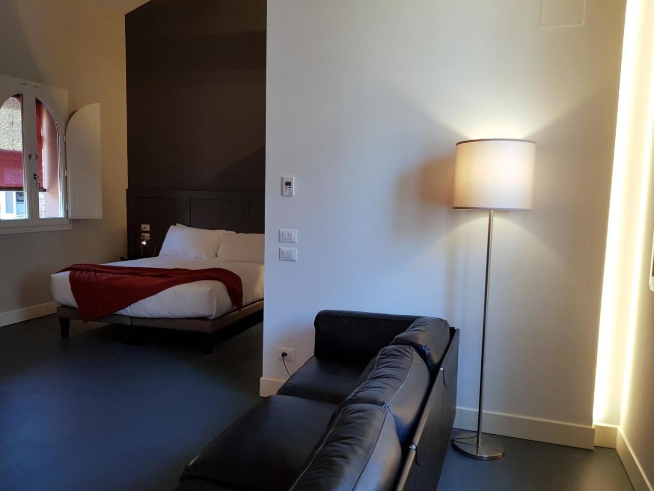 Almarossa Aparthotel Bologna Exteriör bild